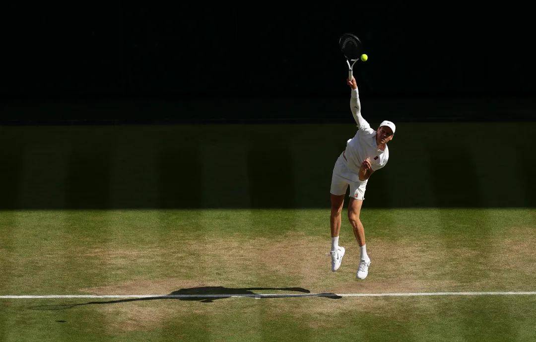 澳网碾压温网，鲁德扛起全队