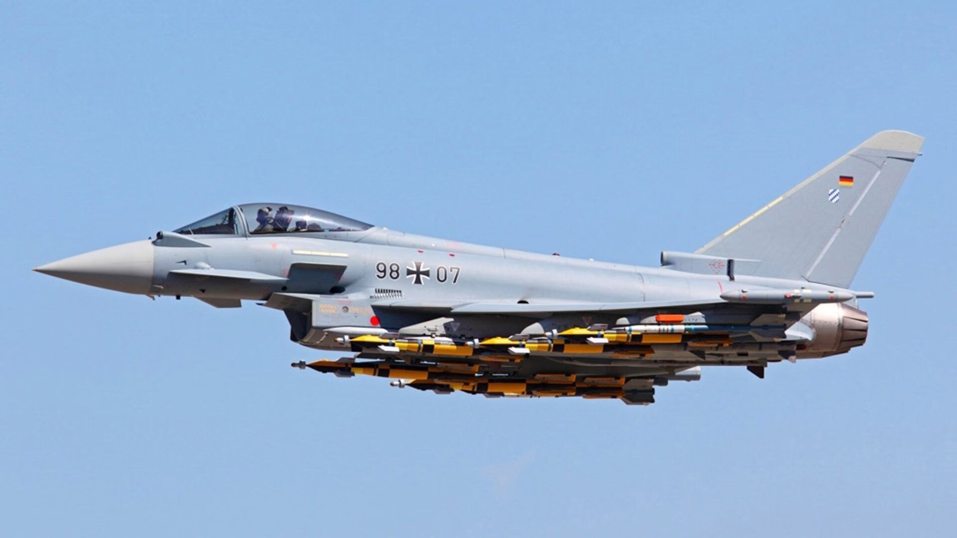 跨界时速，当佛罗伦萨防线遇上F1油门